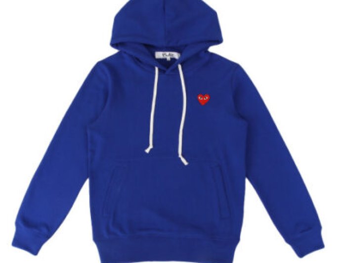 Comme des Garçons: Pioneering the Fusion of Streetwear and Luxury Fashion