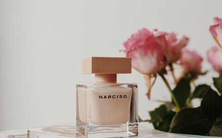 A Scented Conversation: Let’s Have Some Perfume Talk About the World of Fragrance