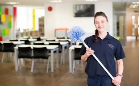 Easily Book On-Demand maid service in UAE with Urban Mop