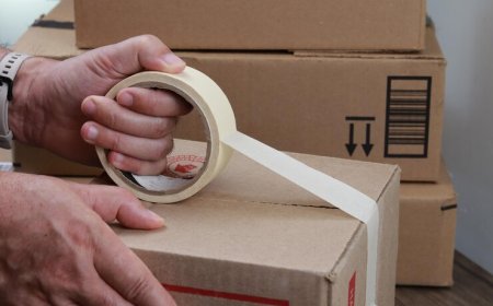 Plastic Tape vs Gummed Paper Tape: What’s Better for the Planet (and Business)?