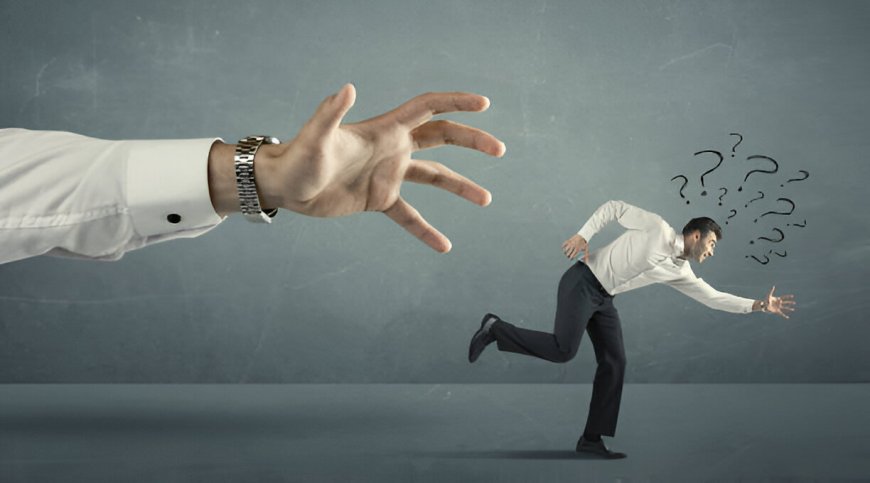 Betrayal and Loyalty in the Pursuit of Personal Power